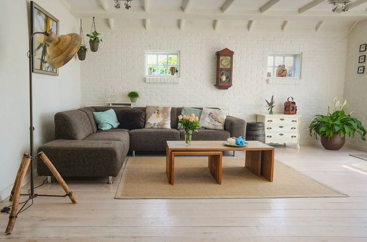 The 15-Minute Daily Reset: A Room-by-Room Checklist for Busy Weeknights